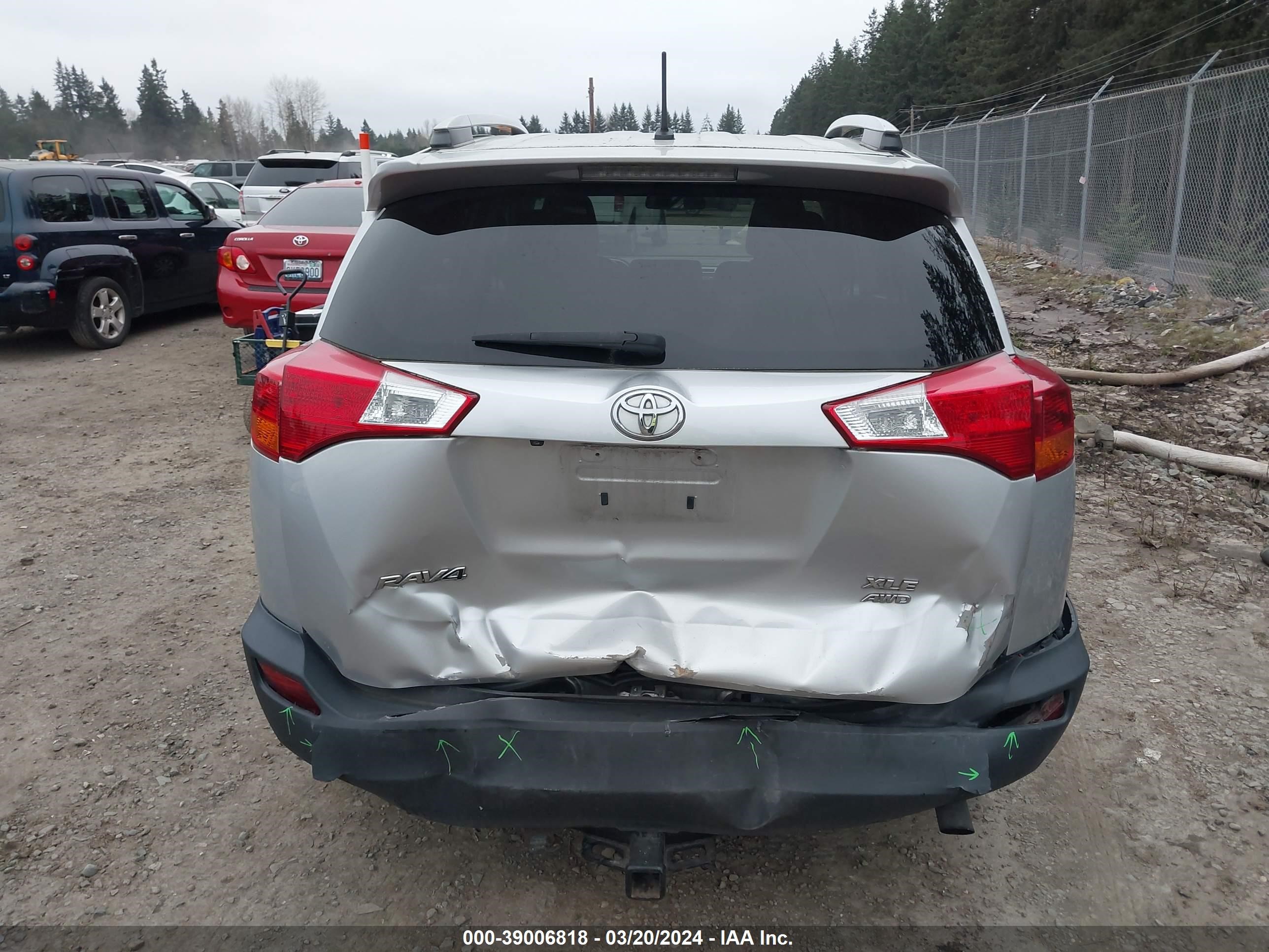 Photo 15 VIN: 2T3RFREV2DW006284 - TOYOTA RAV 4 