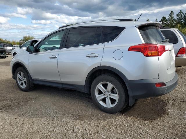 Photo 1 VIN: 2T3RFREV2DW032738 - TOYOTA RAV4 XLE 