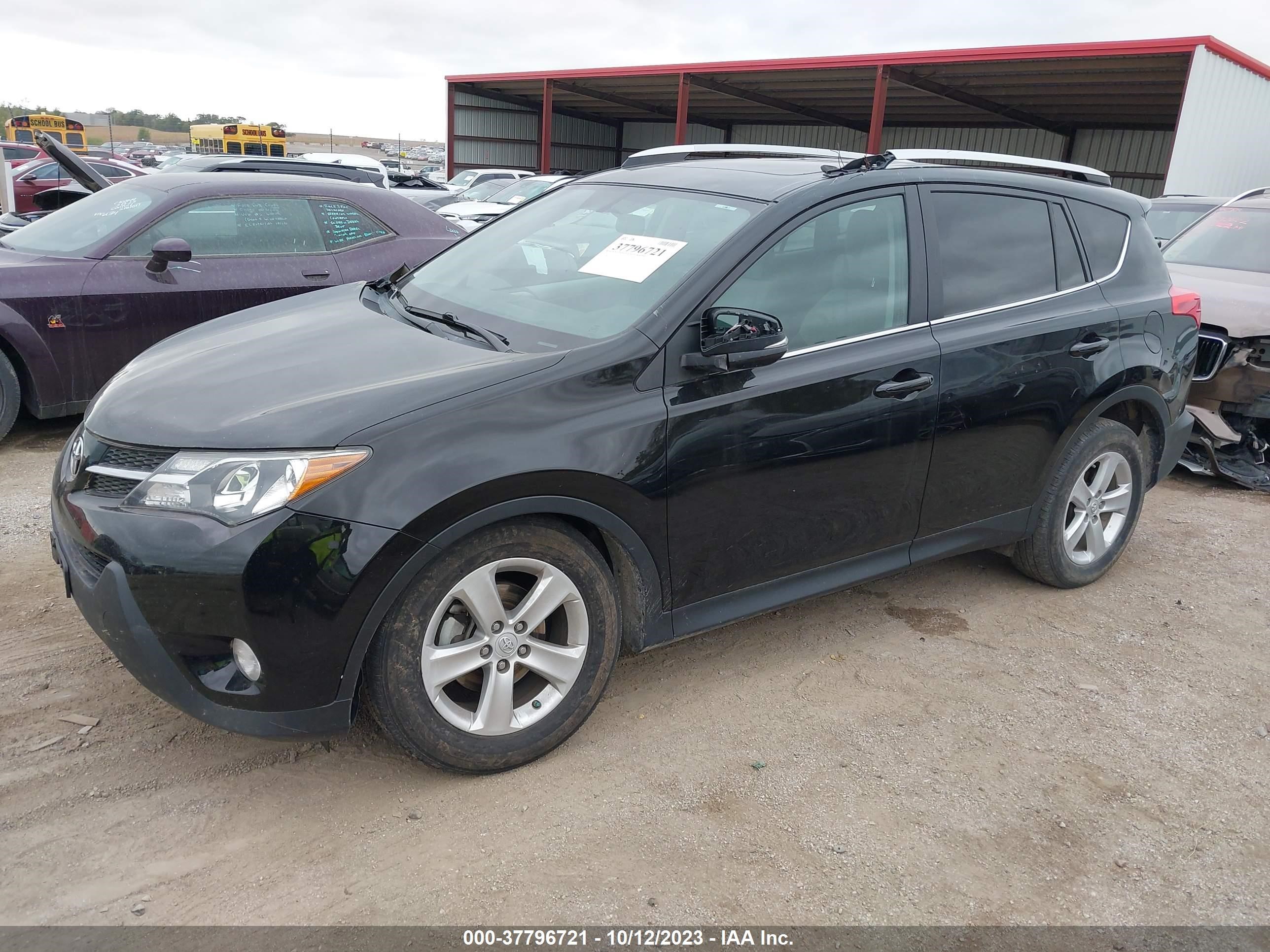 Photo 1 VIN: 2T3RFREV2DW053332 - TOYOTA RAV 4 