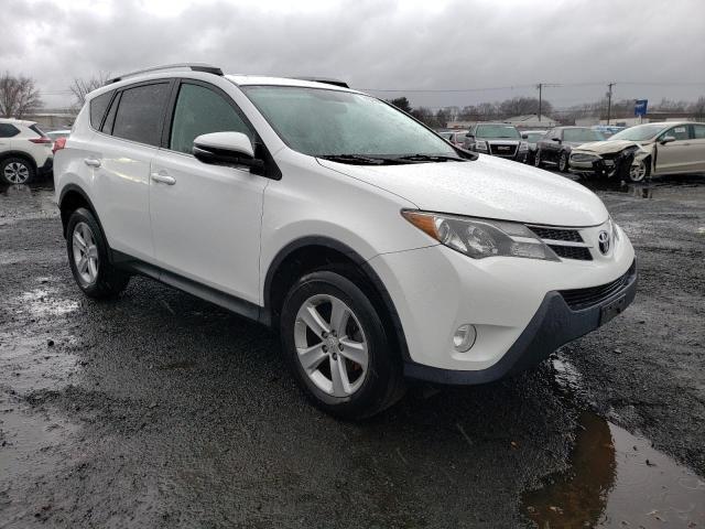 Photo 3 VIN: 2T3RFREV2DW057378 - TOYOTA RAV4 XLE 