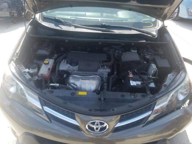 Photo 6 VIN: 2T3RFREV2DW083382 - TOYOTA RAV4 XLE 