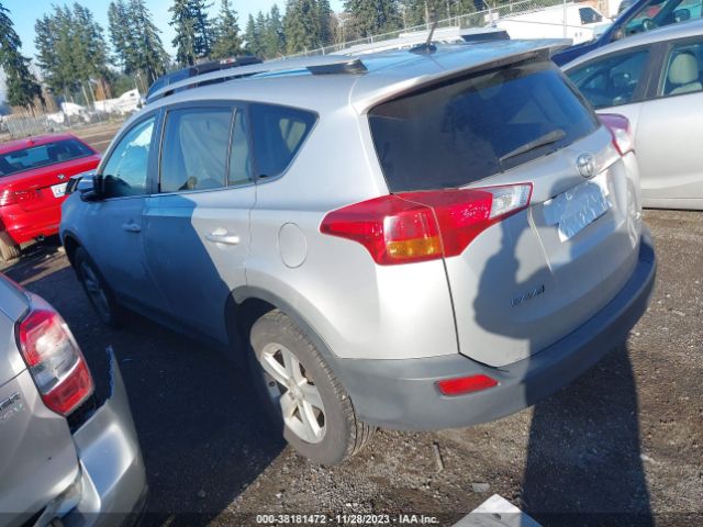 Photo 2 VIN: 2T3RFREV2EW143002 - TOYOTA RAV4 