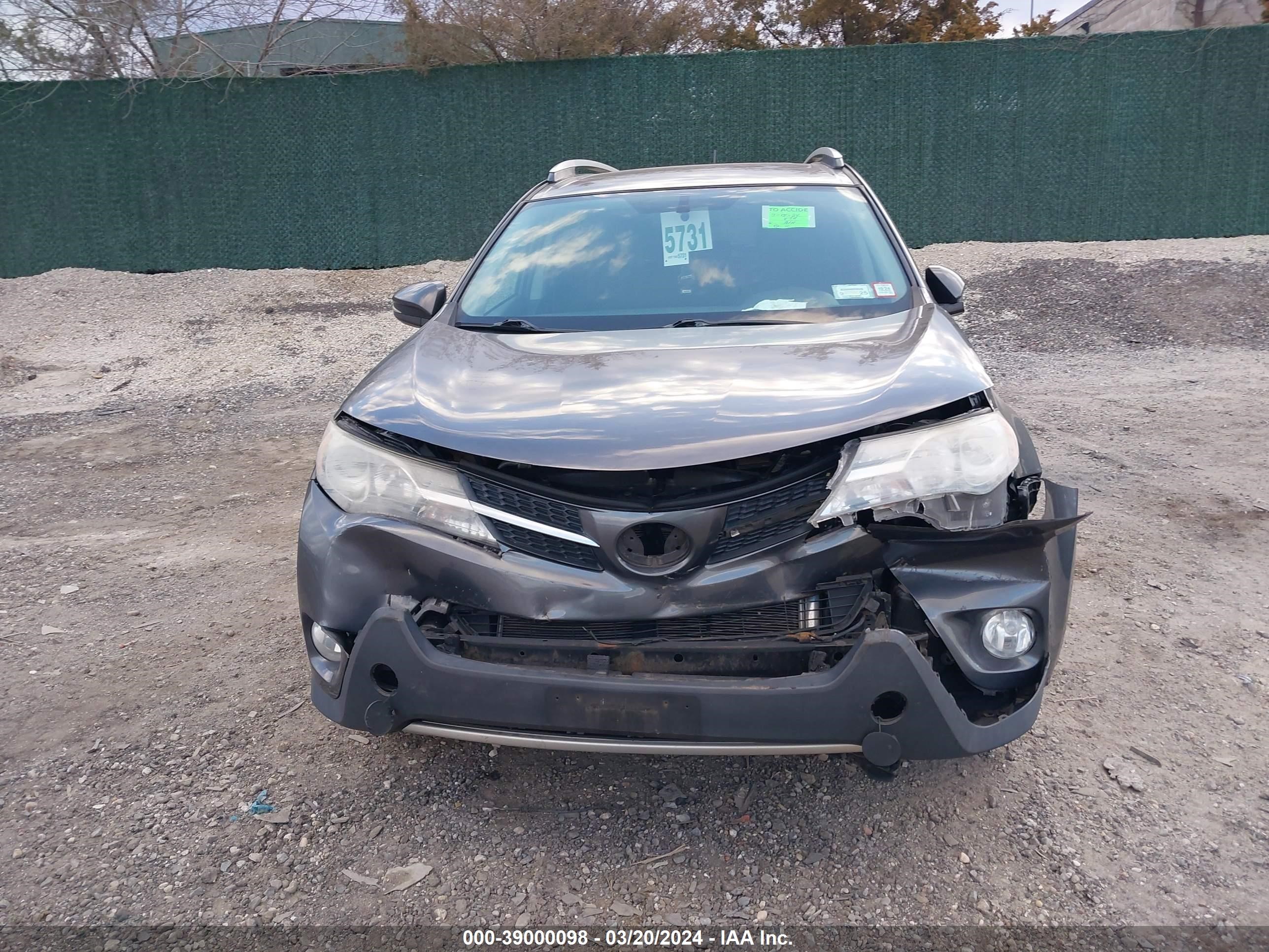 Photo 11 VIN: 2T3RFREV2EW169695 - TOYOTA RAV 4 