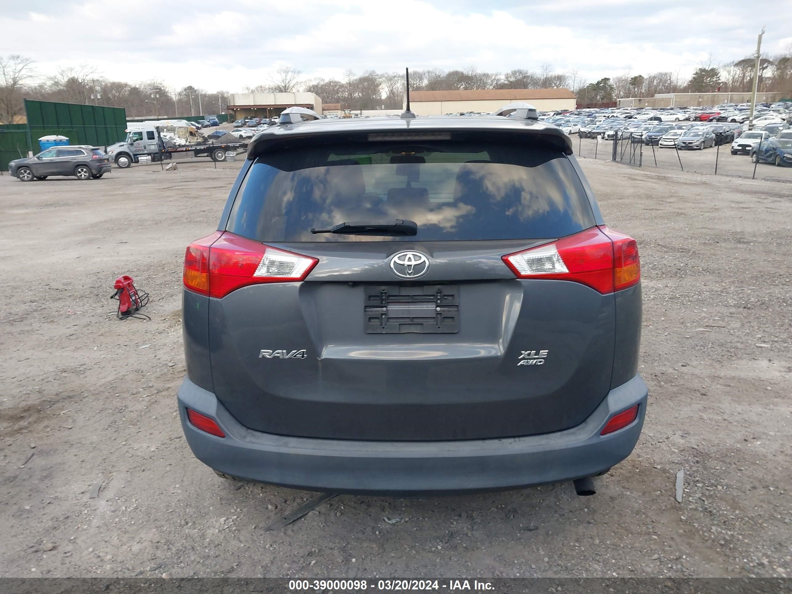 Photo 15 VIN: 2T3RFREV2EW169695 - TOYOTA RAV 4 