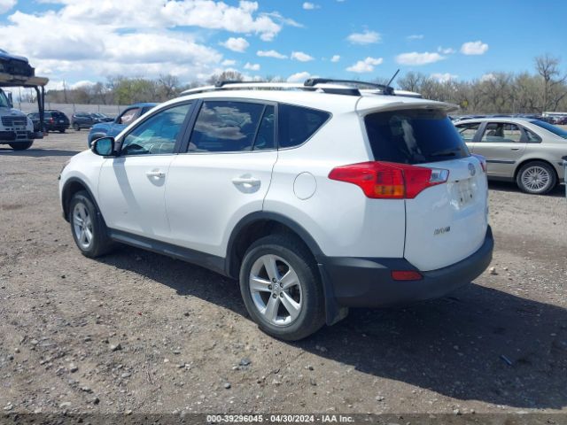 Photo 2 VIN: 2T3RFREV2EW210083 - TOYOTA RAV4 