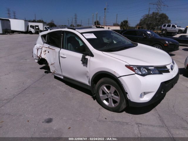 Photo 0 VIN: 2T3RFREV2EW215672 - TOYOTA RAV4 