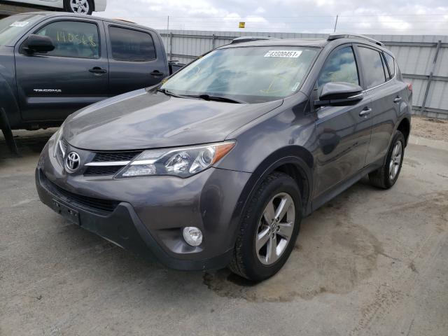 Photo 1 VIN: 2T3RFREV2FW230318 - TOYOTA RAV4 XLE 