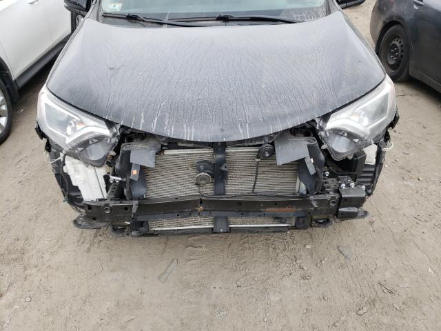 Photo 6 VIN: 2T3RFREV2GW460927 - TOYOTA RAV4 XLE 