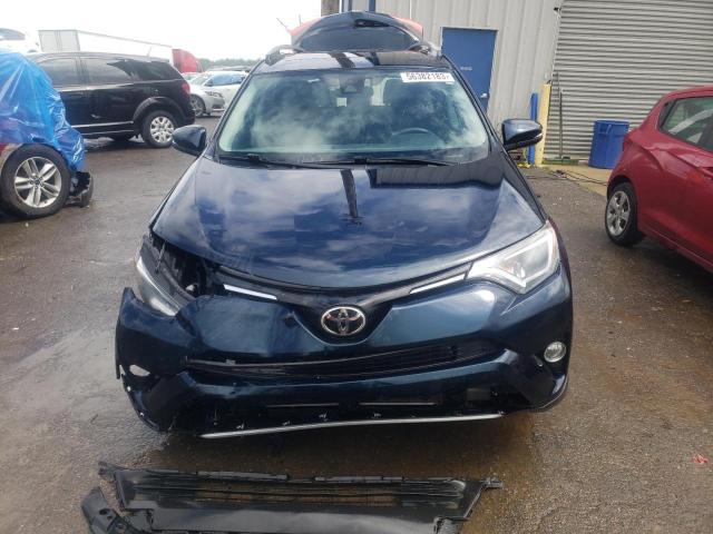 Photo 4 VIN: 2T3RFREV2HW602307 - TOYOTA RAV4 XLE 