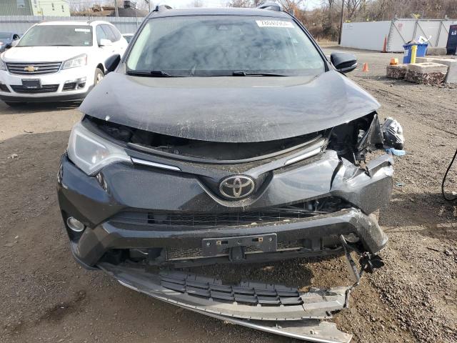 Photo 4 VIN: 2T3RFREV2HW659378 - TOYOTA RAV4 XLE 