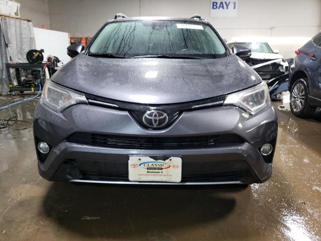 Photo 4 VIN: 2T3RFREV2HW661647 - TOYOTA RAV4 