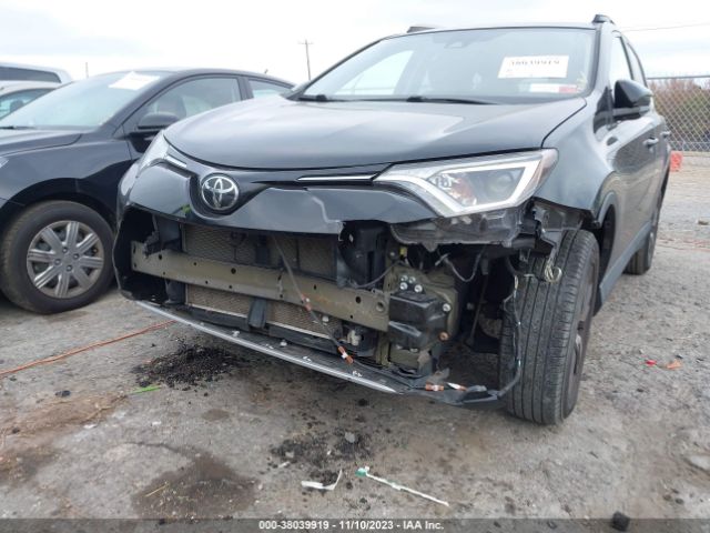 Photo 5 VIN: 2T3RFREV2HW672955 - TOYOTA RAV4 