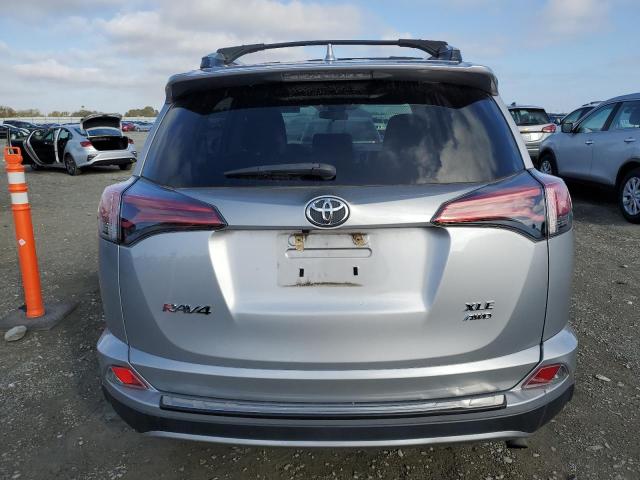 Photo 5 VIN: 2T3RFREV2HW692865 - TOYOTA RAV4 XLE 