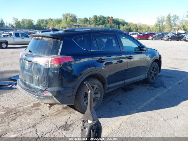 Photo 3 VIN: 2T3RFREV2JW716040 - TOYOTA RAV4 