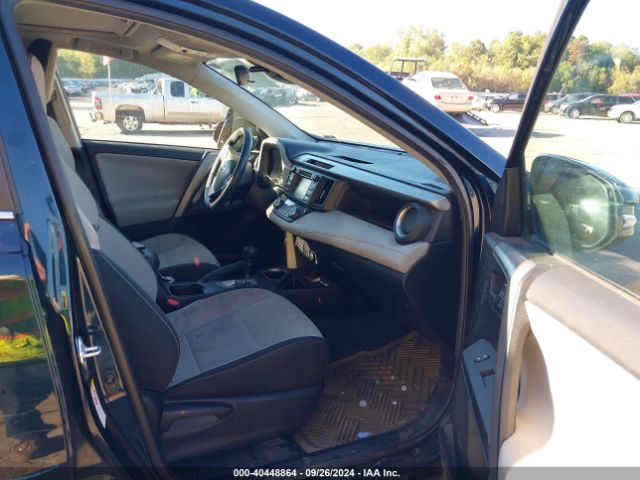 Photo 4 VIN: 2T3RFREV2JW716040 - TOYOTA RAV4 