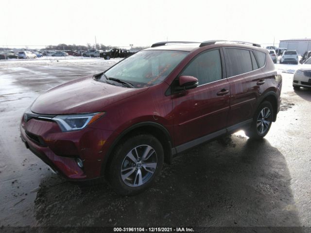 Photo 1 VIN: 2T3RFREV2JW733646 - TOYOTA RAV4 