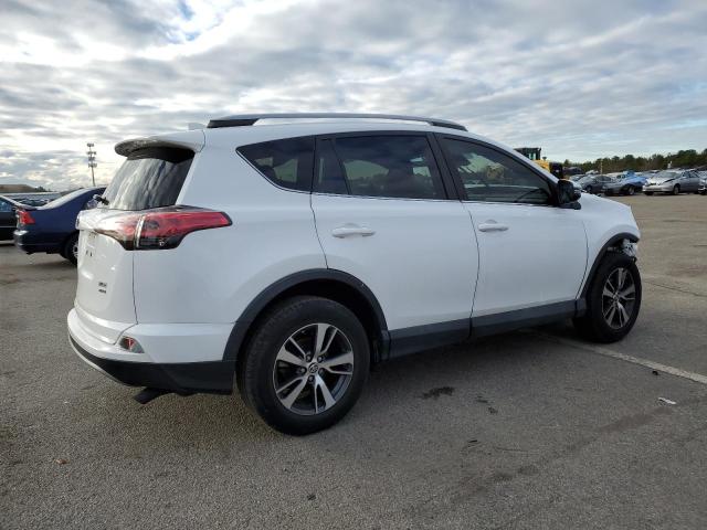 Photo 2 VIN: 2T3RFREV2JW742122 - TOYOTA RAV4 