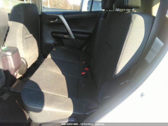 Photo 7 VIN: 2T3RFREV2JW745490 - TOYOTA RAV4 