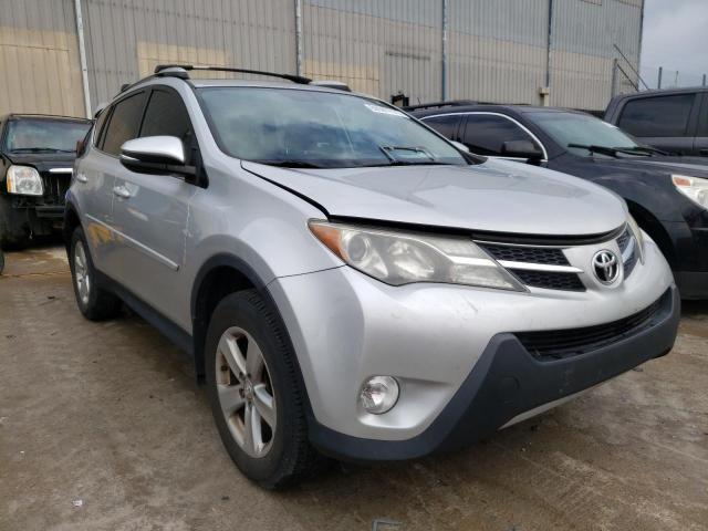 Photo 0 VIN: 2T3RFREV3DW048401 - TOYOTA RAV4 XLE 