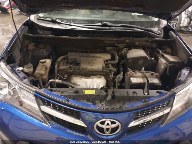 Photo 9 VIN: 2T3RFREV3FW238573 - TOYOTA RAV4 