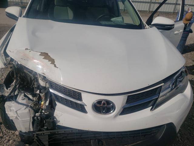 Photo 6 VIN: 2T3RFREV3FW241795 - TOYOTA RAV4 XLE 