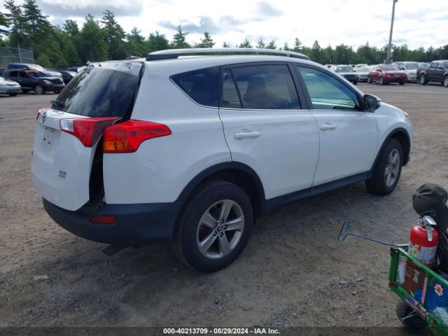 Photo 3 VIN: 2T3RFREV3FW249461 - TOYOTA RAV4 