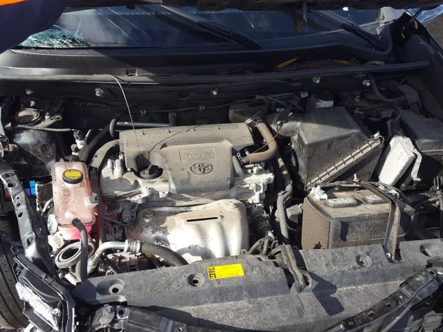 Photo 6 VIN: 2T3RFREV3FW297851 - TOYOTA RAV4 XLE 