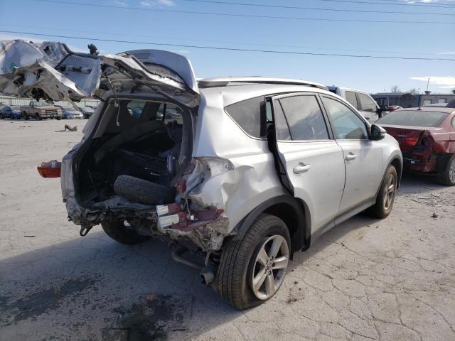 Photo 3 VIN: 2T3RFREV3FW321193 - TOYOTA RAV4 XLE 