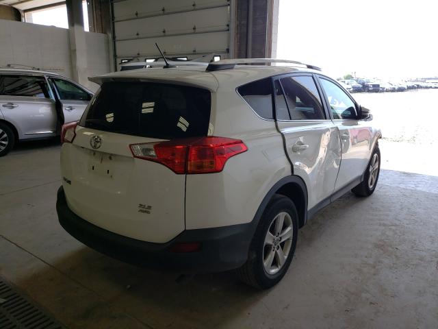 Photo 3 VIN: 2T3RFREV3FW329309 - TOYOTA RAV4 XLE 