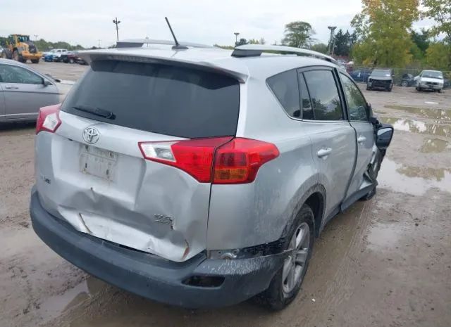 Photo 3 VIN: 2T3RFREV3FW331576 - TOYOTA RAV4 