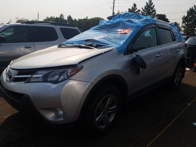 Photo 1 VIN: 2T3RFREV3FW372399 - TOYOTA RAV4 XLE 