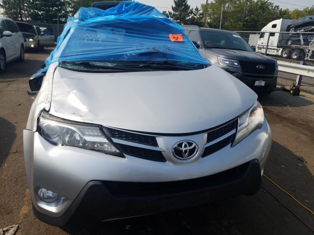 Photo 6 VIN: 2T3RFREV3FW372399 - TOYOTA RAV4 XLE 