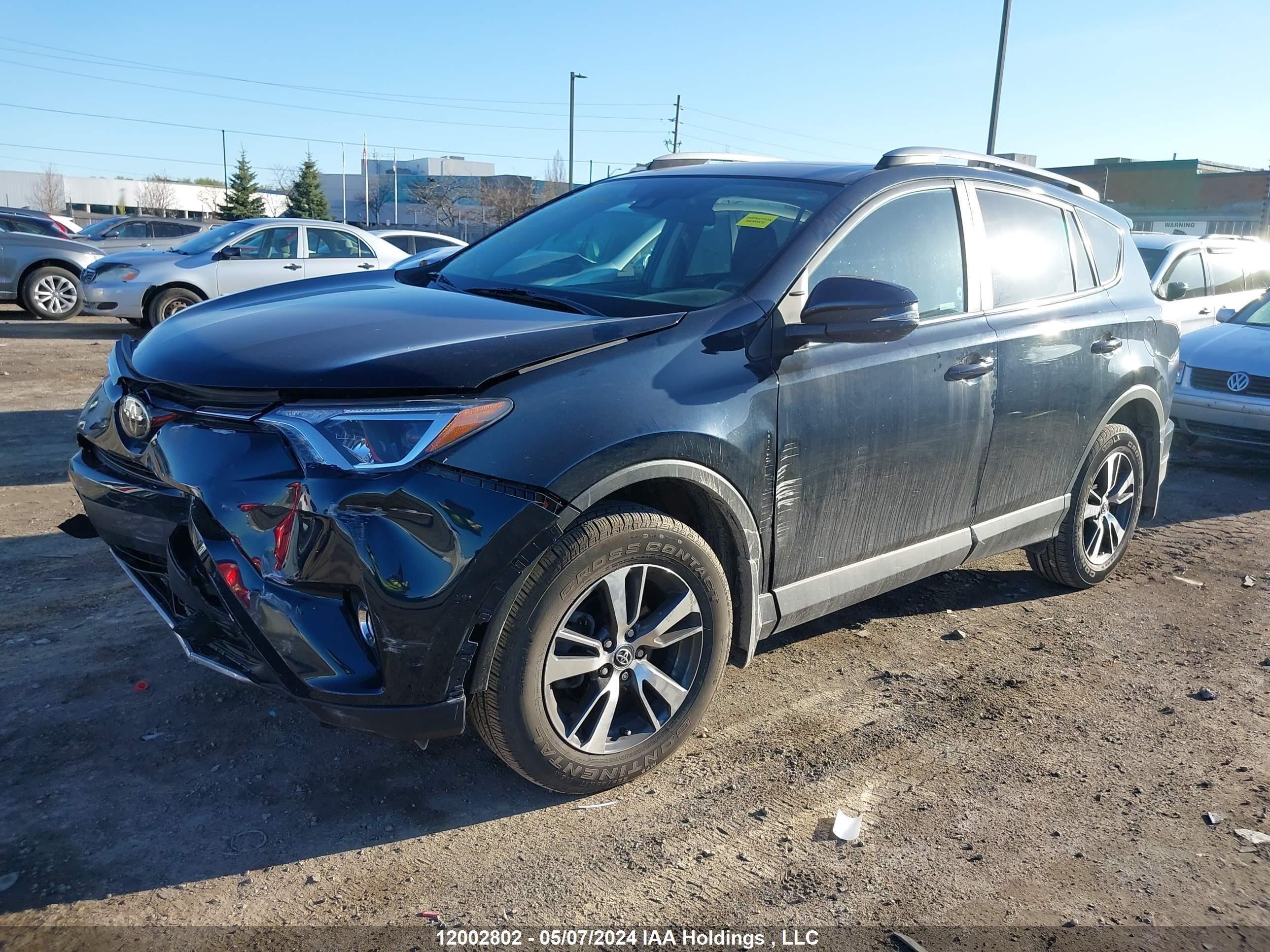 Photo 1 VIN: 2T3RFREV3HW608858 - TOYOTA RAV 4 