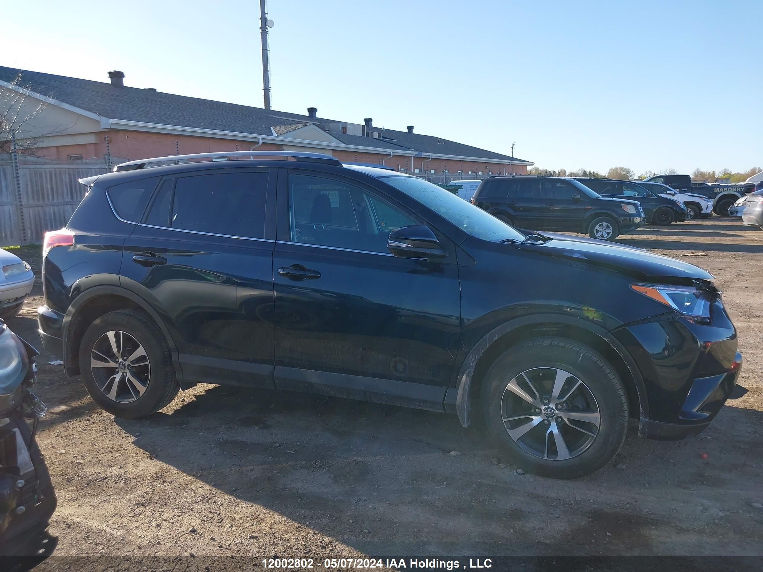 Photo 12 VIN: 2T3RFREV3HW608858 - TOYOTA RAV 4 