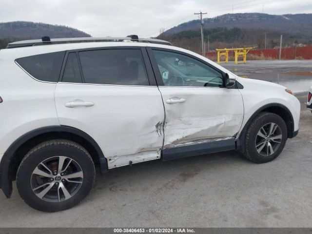 Photo 5 VIN: 2T3RFREV3HW682099 - TOYOTA RAV4 