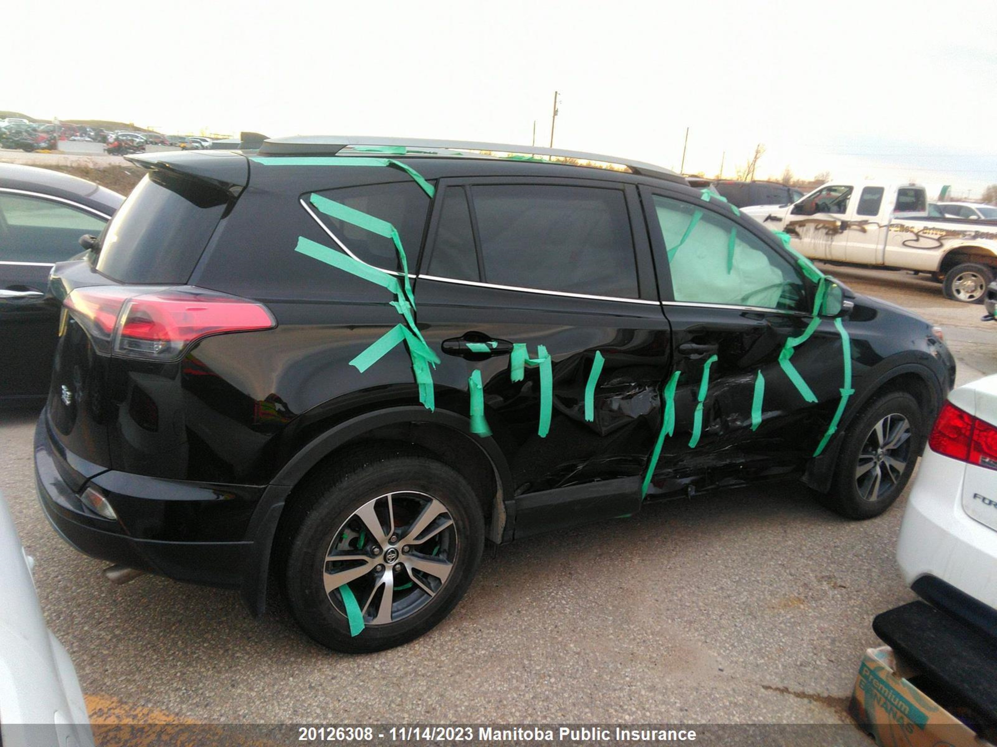 Photo 5 VIN: 2T3RFREV3JW711235 - TOYOTA RAV 4 