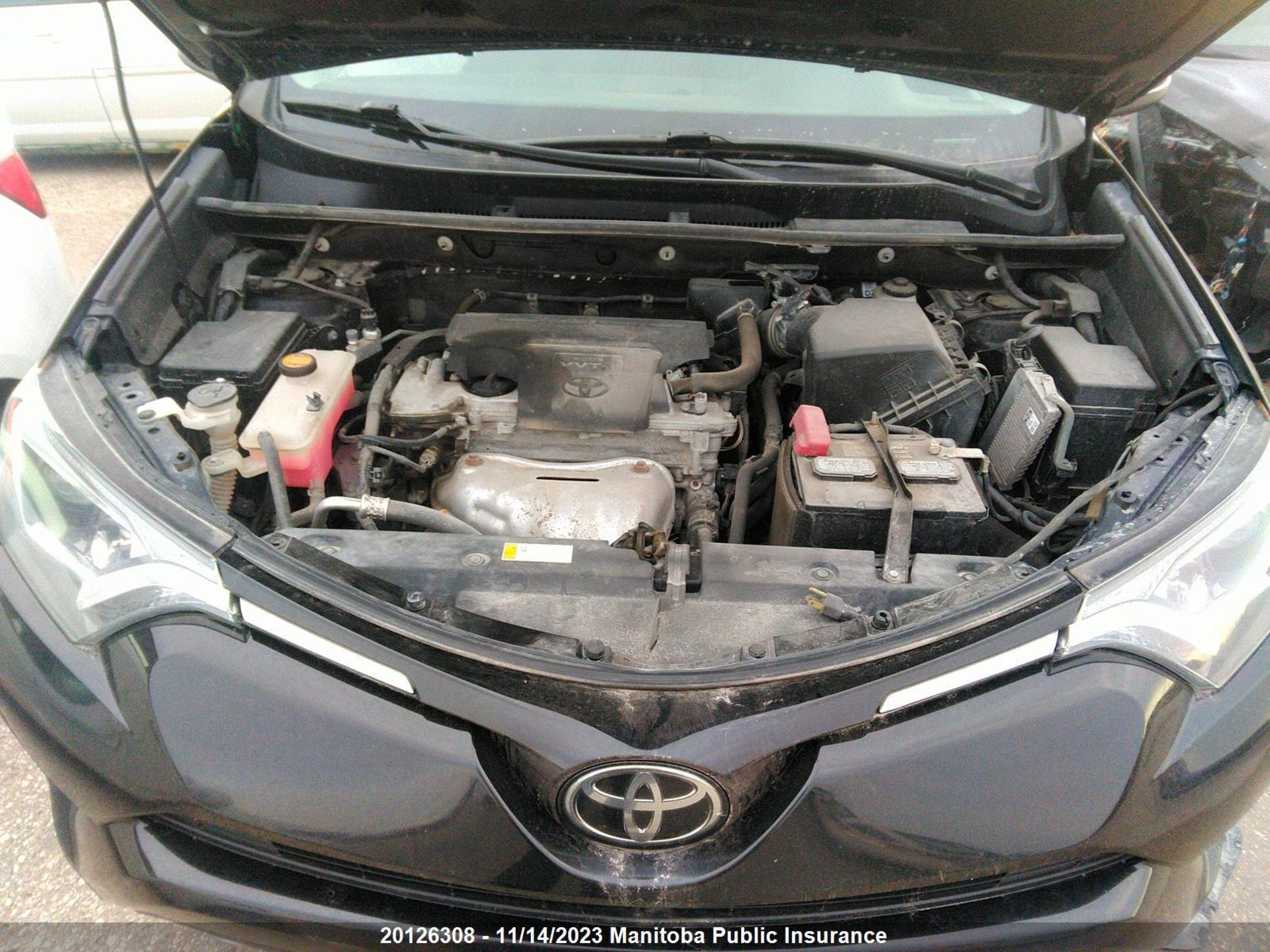 Photo 9 VIN: 2T3RFREV3JW711235 - TOYOTA RAV 4 