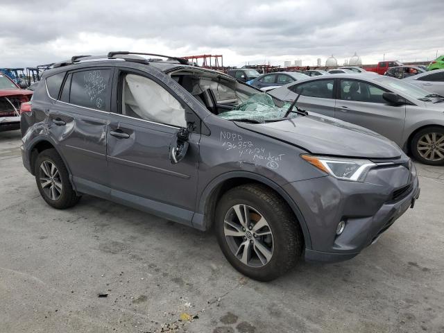 Photo 3 VIN: 2T3RFREV3JW743473 - TOYOTA RAV4 