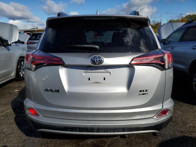 Photo 5 VIN: 2T3RFREV3JW786369 - TOYOTA RAV4 