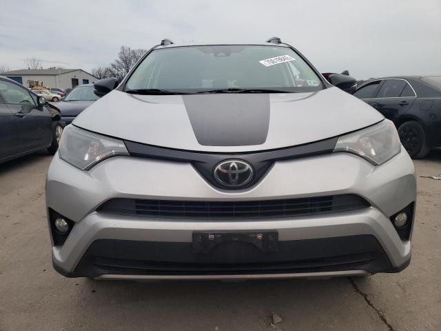 Photo 4 VIN: 2T3RFREV3JW794021 - TOYOTA RAV4 ADVEN 