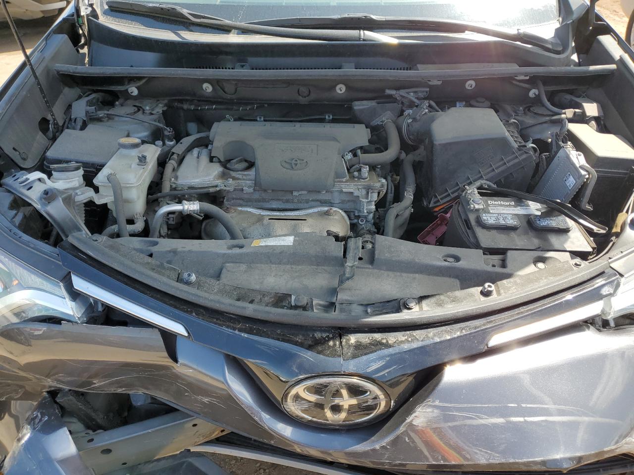 Photo 11 VIN: 2T3RFREV3JW832489 - TOYOTA RAV 4 