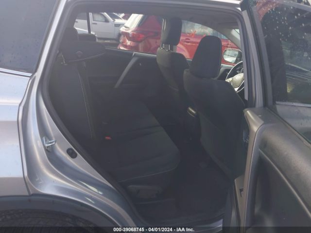 Photo 7 VIN: 2T3RFREV3JW854816 - TOYOTA RAV4 