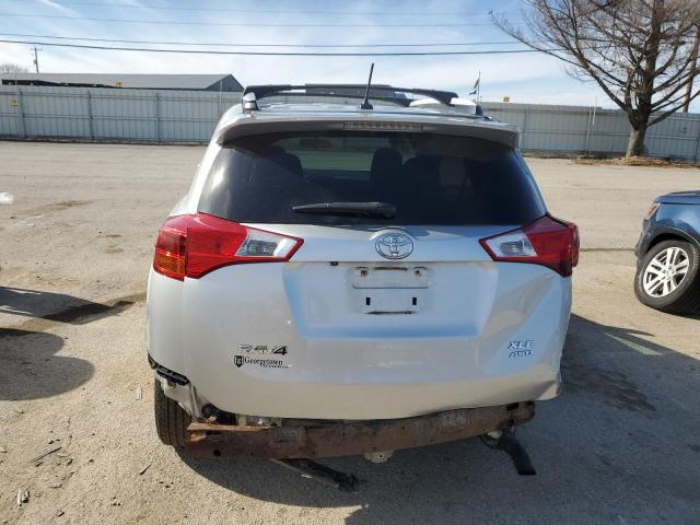 Photo 5 VIN: 2T3RFREV4DW051128 - TOYOTA RAV4 XLE 