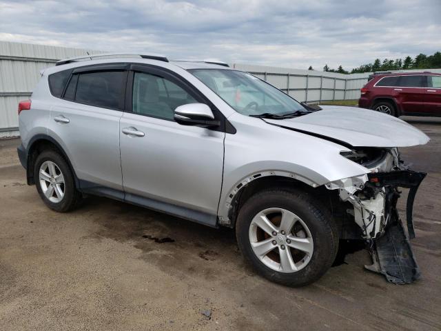 Photo 3 VIN: 2T3RFREV4DW051565 - TOYOTA RAV4 XLE 