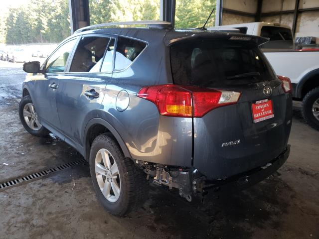 Photo 2 VIN: 2T3RFREV4DW074229 - TOYOTA RAV4 XLE 