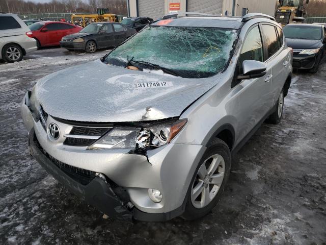 Photo 1 VIN: 2T3RFREV4DW084887 - TOYOTA RAV4 XLE 