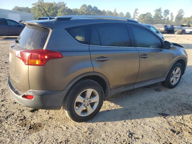 Photo 2 VIN: 2T3RFREV4EW145608 - TOYOTA RAV4 XLE 