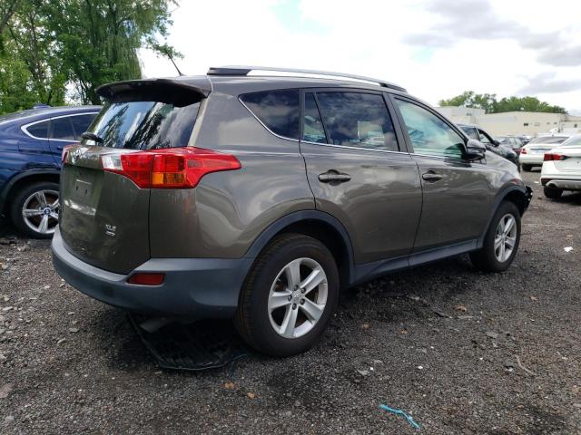 Photo 2 VIN: 2T3RFREV4EW215978 - TOYOTA RAV4 XLE 