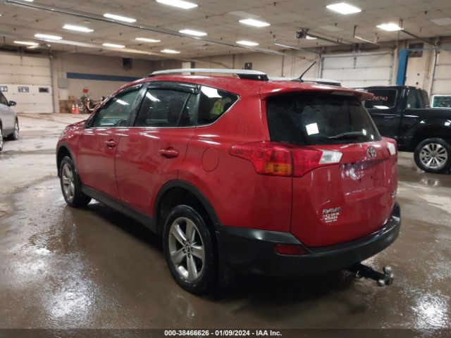 Photo 2 VIN: 2T3RFREV4FW233253 - TOYOTA RAV4 