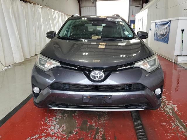 Photo 4 VIN: 2T3RFREV4GW421272 - TOYOTA RAV4 XLE 